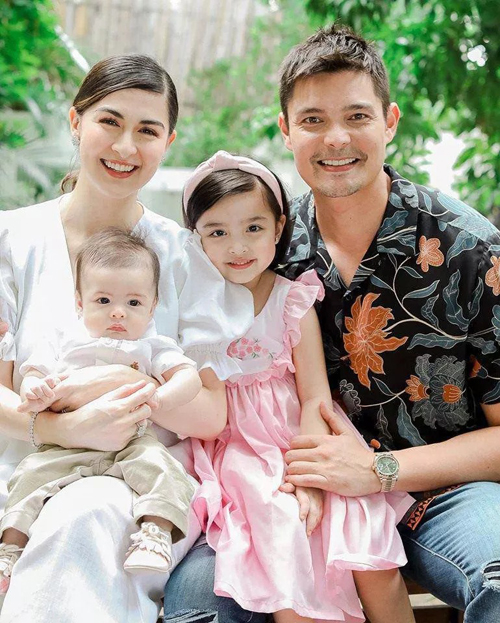 Tan chảy trước nhan sắc cực phẩm của 2 nhóc tỳ nhà “mỹ nhân đẹp nhất Philippines” Tan chảy trước nhan sắc cực phẩm của 2 nhóc tỳ nhà “mỹ nhân đẹp nhất Philippines”